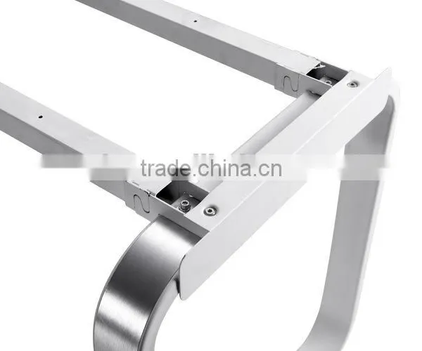 China Manufacturer Fashion Office Desk Modern Round Corner Office Desk photo-4
