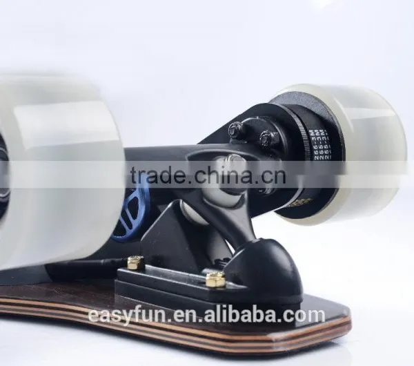 Stable 1200W Power Brushless Motor Linear Acceleration Electric Skateboard photo-5