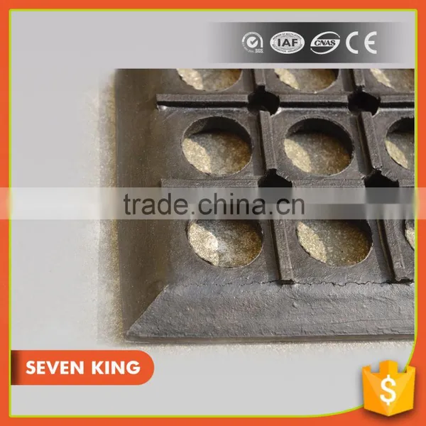 Qingdao 7king Non-slip Cow Safety Mat With the Factory Price photo-4