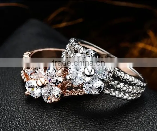 Wholesale Fashion Jewelry Gold/silver Clear Crystal Luxury Wedding Piston Ring photo-6