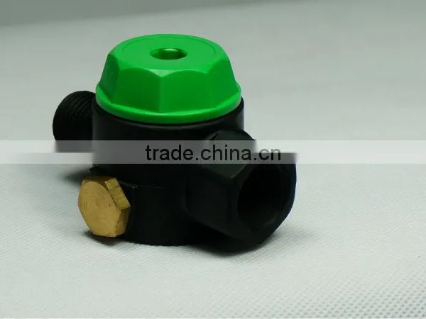 Inlet Water Strainers Prevents Debris From Entering the Pump photo-2