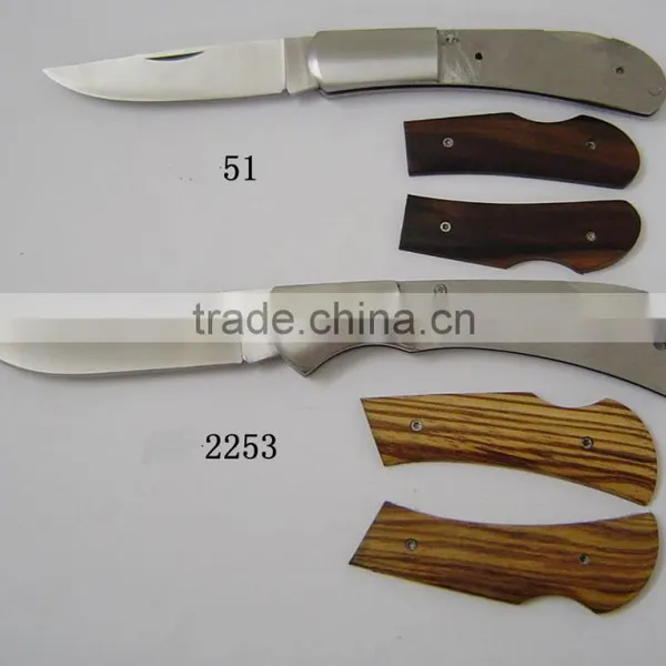 Damascus Folding Knife With Carbon Fiber Handle photo-3