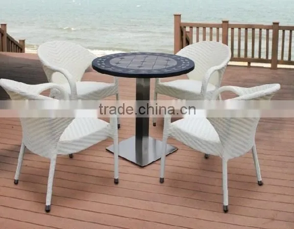 PE Rattan Leisure Furniture/ Outdoor Garden Furniture/ Chairs and Tables photo-2