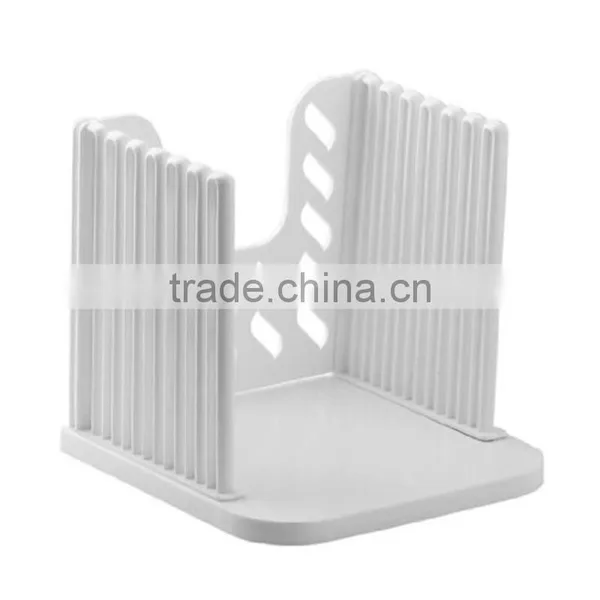 Food Grade Thickness Adjustable Kitchen Bread Loaf Slicer , Bread Cutter , Bread Slicing Tool photo-3