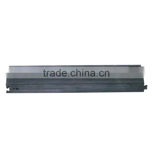 Lower Factoty Price 1035*135*20mm Soft Flexible 1 Channels Rubber Cable Protector photo-2