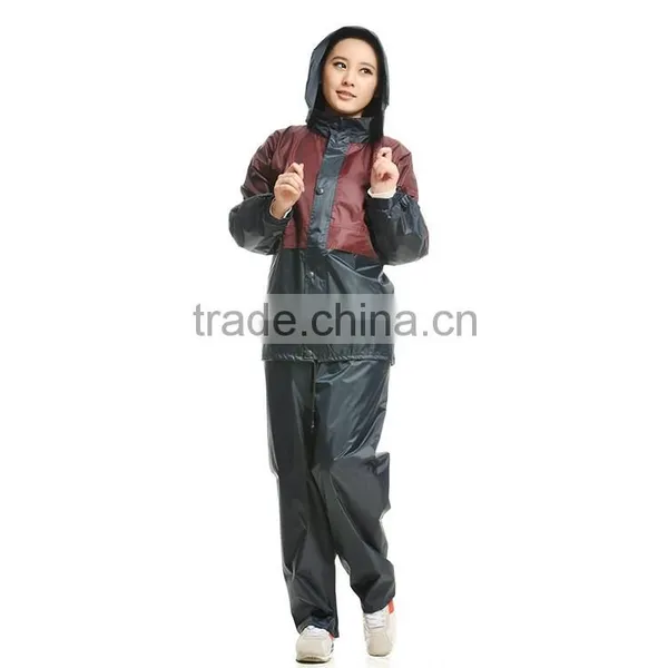 Polyester Adult Leisure Fashion Rain Coat With Pants photo-3