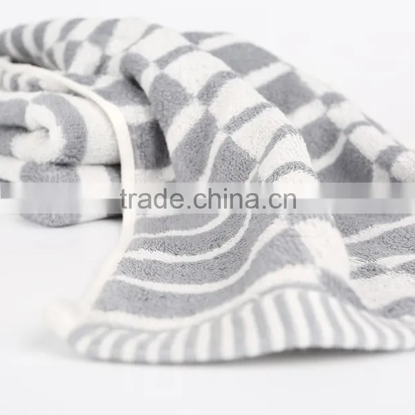 Hot Sale Best Quality Picasso Fashion Elements Towel for Sale photo-4