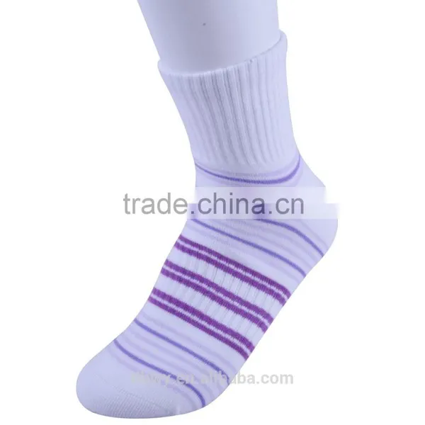 2015 New Arrival Striped Women Soft Cotton New Fashion Sport Ankle Socks photo-2