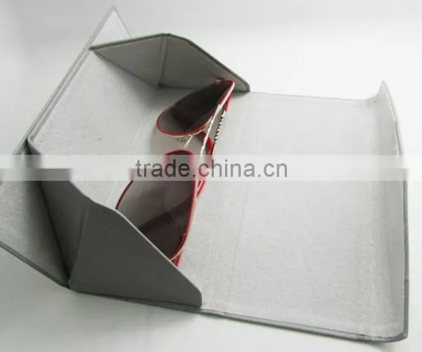 Triangle PU Gift Glasses Case Box photo-3