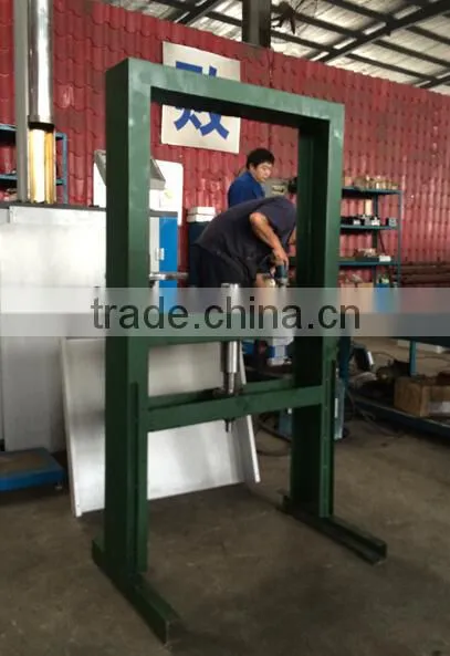 2015 Popular Imported Angle Strength Test Machine for Plastic Door and Window 20kN photo-2