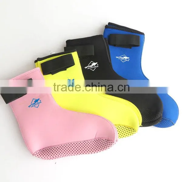 Neoprene Nylon Sports Socks for Women photo-2