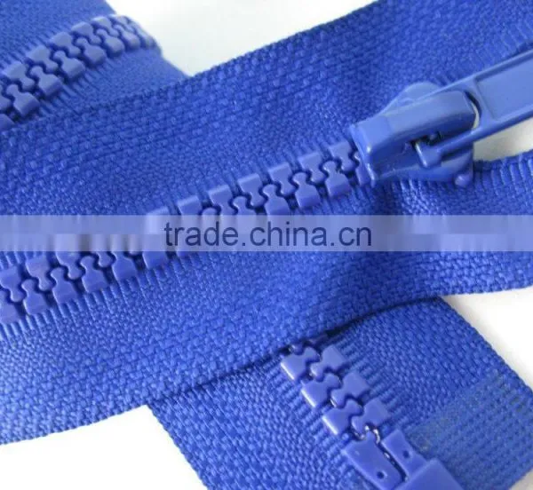 Big Teeth Plastic Zipper photo-2