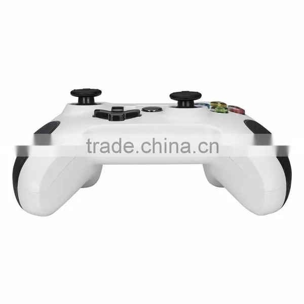 Wholesale White USB Game Controller With Vibration Feedback For XBOX One S And Win10 PC photo-3
