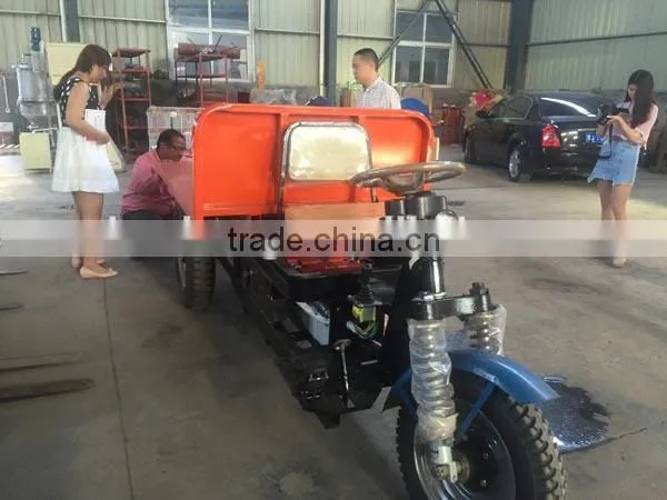 Dump Three Wheel Truck photo-3