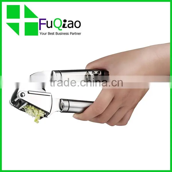 Wholesale Fruit And Vegetable Tools Stainless Steel Garlic Tool , Garlic Press , Garlic Crusher photo-3