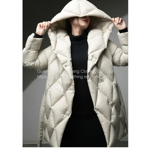2023 High Quality Wholesale Quilted Hooded Down Padded Jacket With Belt Winter Coats for Women photo-5