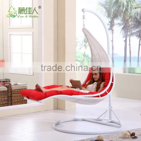 Stylish Cocoon Hanging Tree Bed photo-3
