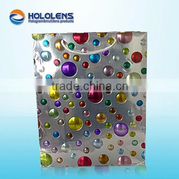 Paper Gift Bag With Multi-lens Film