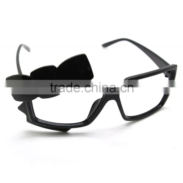 2015 Bowknot Fashion Sunglasses the Same Kind as the Star All Color Available