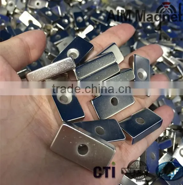 Neodymium Magnet Block With Screw Hole photo-2