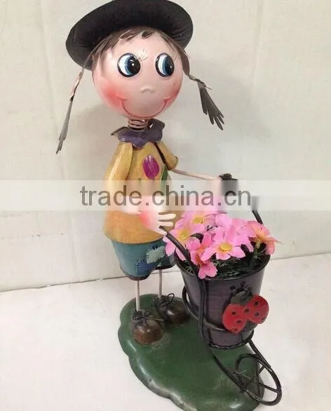 2015 Newest Design Girl Boy Garden Decoration Metal Girl Flower Pot Metal Bog Flower Pot Metal Flower Pot photo-5