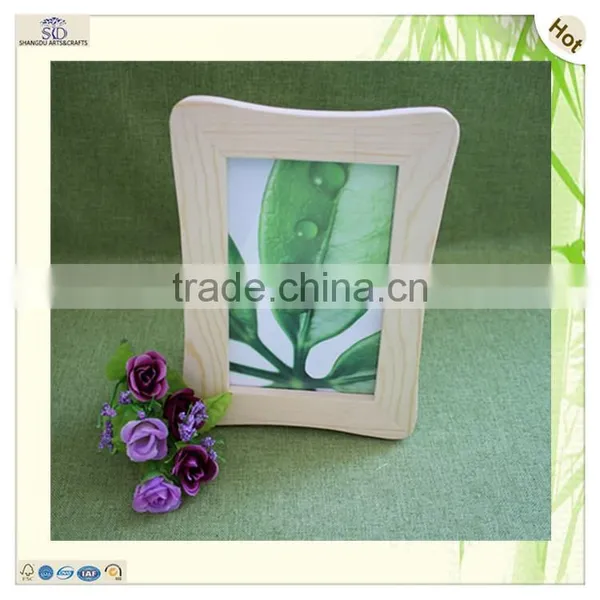 Gift Fresh Style Camber Shape Pine Wooden Photo Frame photo-4