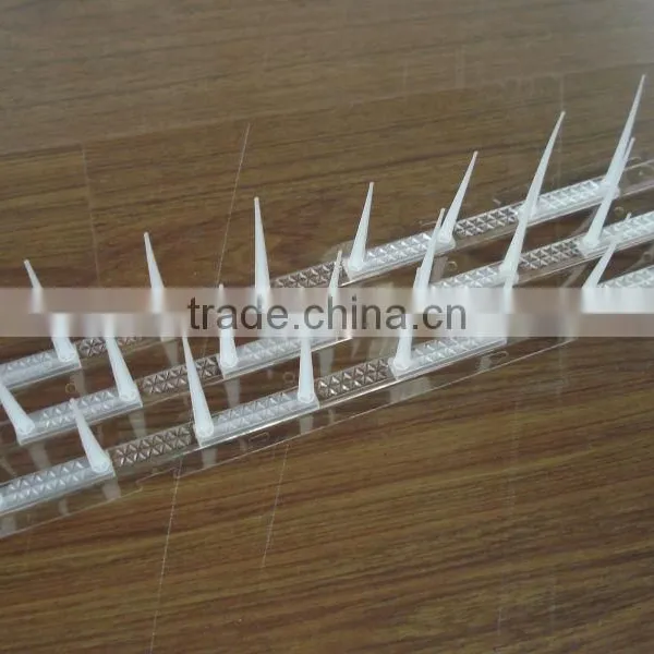 Yard Garden Deterrent Bird Enemy PET & PP Plastic Best Anti Bird Equipment UV Resistant Stablized Bird Spikes photo-5