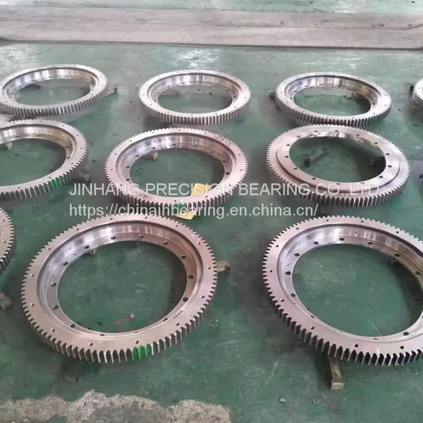 RKS.060.25.1534 Turntable Bearing Swivel Ring 1449X1619x68mm photo-4