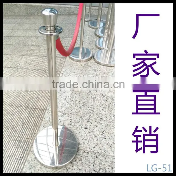 Automatic Barrier-Retractable Barriers-QueueWay Post-QueueMaster-LineKing Belt-Barrier-Stanchion