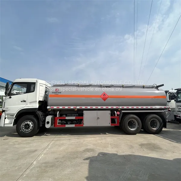Small Oil Tanker Truck Safe, Reliable And Easy To Drive Oil Tanker Truck For Sale photo-2