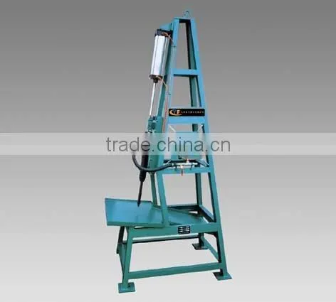 Shell breaking machine shell removing
