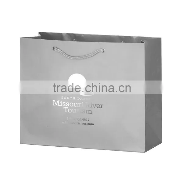 High Materal Kraft Cutom Color Printing Paper Gift Bag Paper Gift Bag