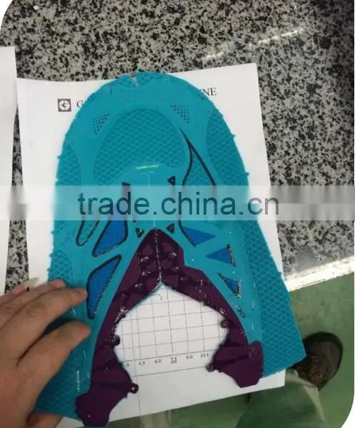 Dongguan Xionglin Seamless Shoes Logo Film With High Frequency Machine and RF Machine photo-5