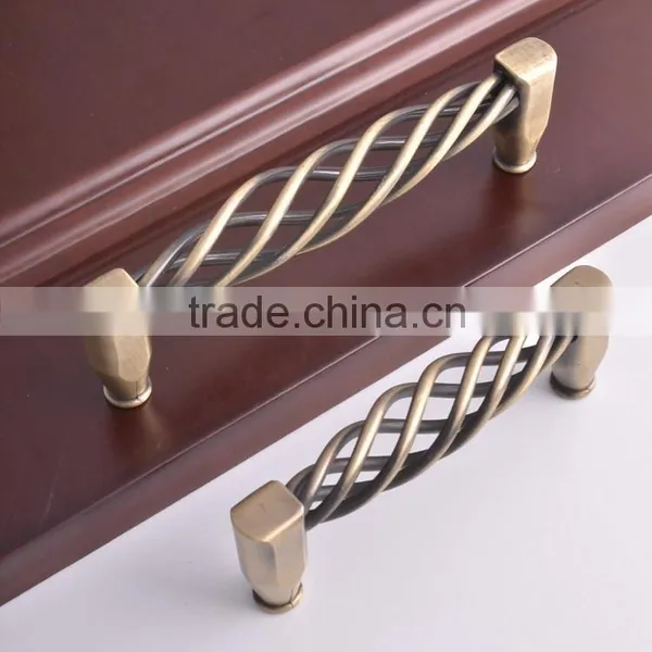 European Luxury Style Zinc Alloy Furniture Cabinet Black Handle Fancy New Design Cabinet Drawer Bronze Birdcage Pull Knob 160mm photo-4