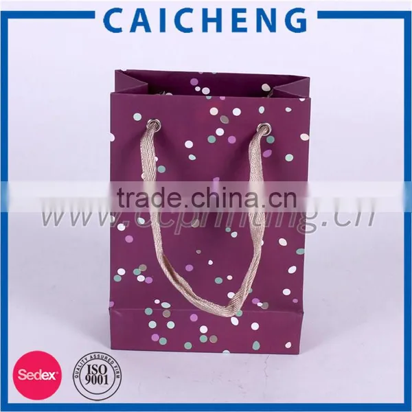 New Fancy Custom Logo Printed Shopping Bag Gift Paper Bag With Handle photo-3
