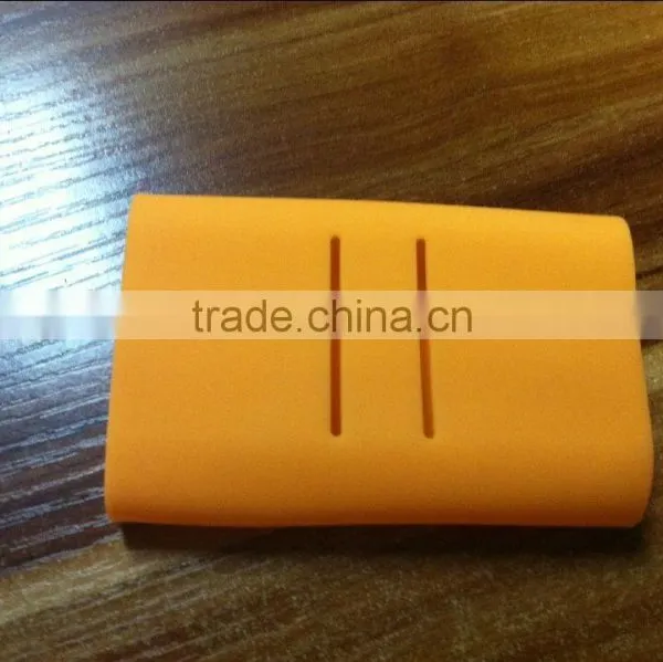2014New 10400mah Power Bank Silicone Protective Cover Case photo-4