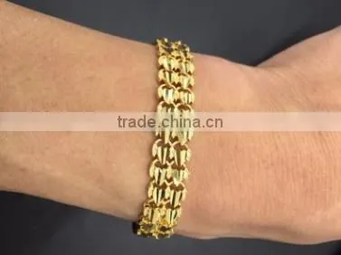 Luxury Gold Plating Love Heart Design Link Chain Bracelets Women Loved Metal Chain Bracelets for Valentine's Gifts 2017 photo-6