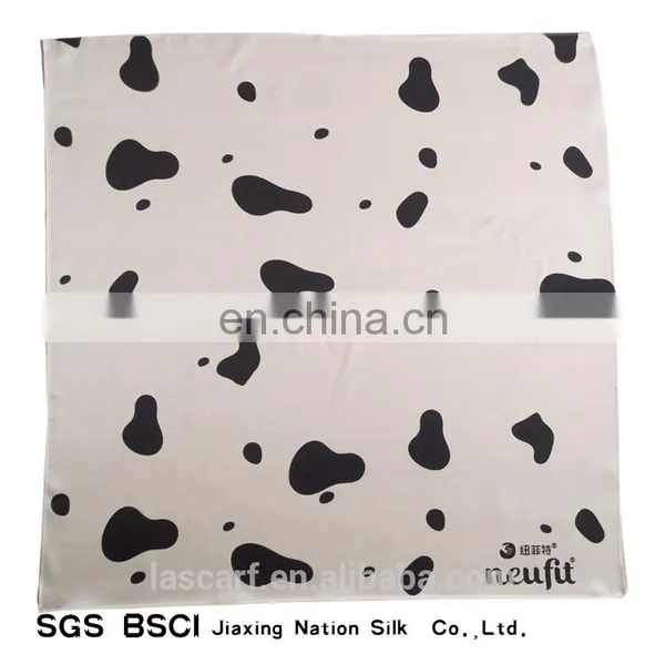 100% Silk Cow Printing Small Handkerchief photo-3