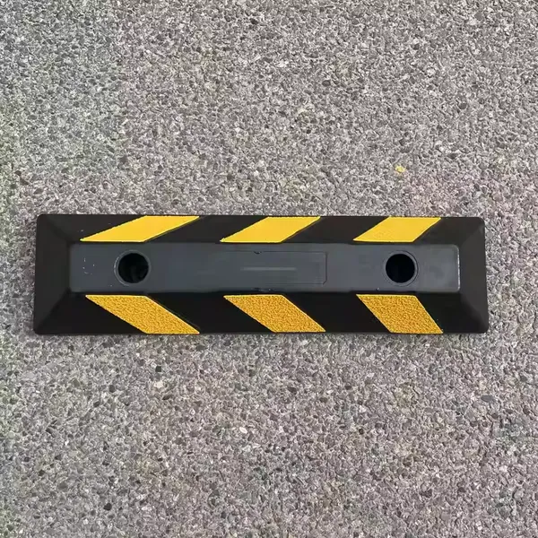 55cm Automotive Car Wheel Stopper Blocks Rubber Parking Lot Equipment Parking Block Wheel Stop For Truck photo-2