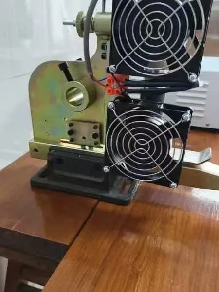 20kHz Ultrasonic Fabric Sealing Machine for Nonwoven Materials and Woven Textiles