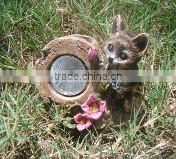 551862 CE ROHS Approval LED Solar Resin Light Garden Light photo-2