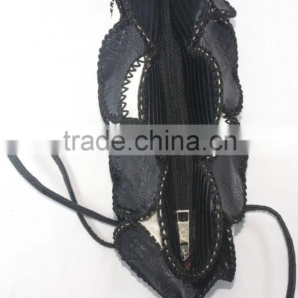 China Supplier Long Strip Messenger Bag Top Quality Material Best Quality Low Price photo-6