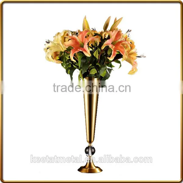 Large and Tall Metal Vase for Home Decoration and Wedding