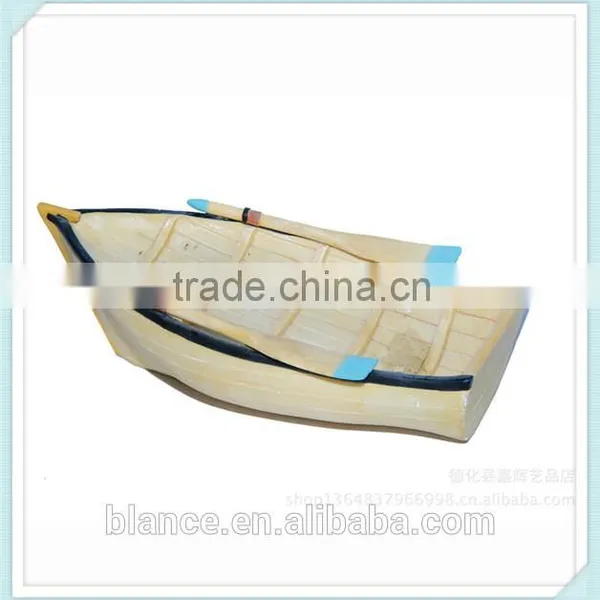 Novelty Resin Wine Holder Boat Shape photo-2