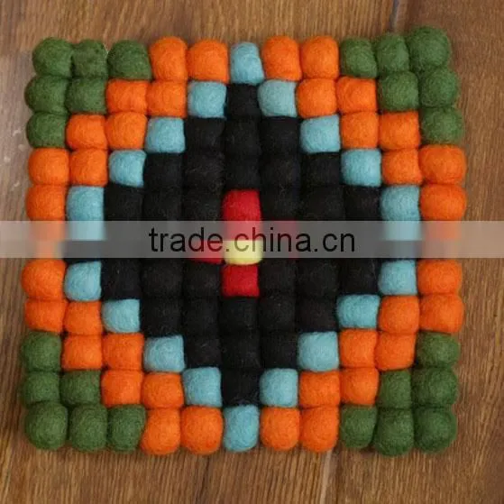 2017 Best Custom Felt Ball Coaster for Drink Tableware photo-3
