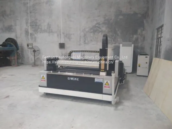 Long Time Lifetime 1300*2500mm Size Co2 Cnc Laser Cutting Machine Price photo-2