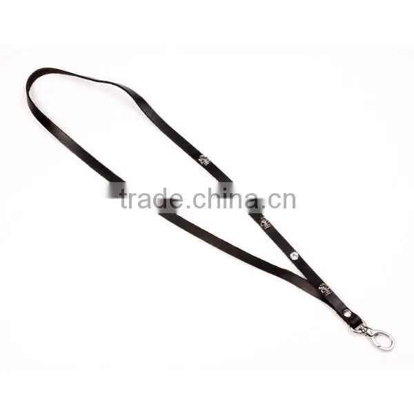 Wholesale Crystal Handmade Phone Case Fashion Skeleton Custom PU Leather Mobile Phone Key Chain photo-4