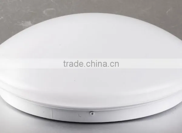 Motion Sensor Lamp With a Light Sensor photo-4
