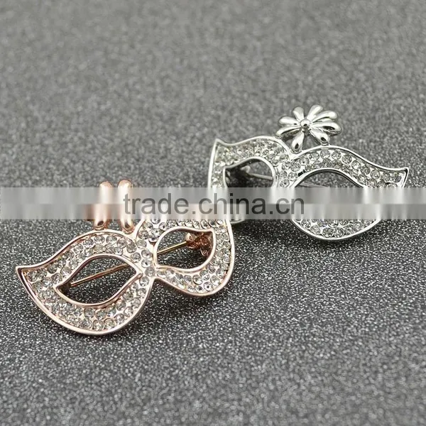 The New Jewelry Fashion High-Grade Small Mask Set Auger Brooch Brooches Clothes Pin photo-5