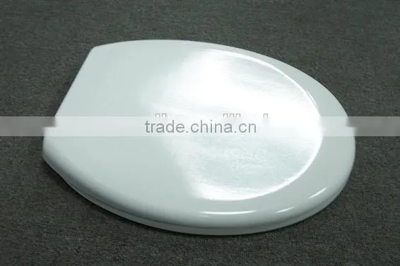 Universal WC Toilet Seat Cover With Soft Close Function in Traditional Design for EU Market photo-2